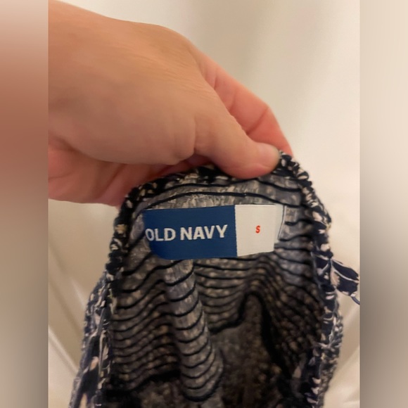 Old Navy jumpsuit with white and cream flower pattern. - Picture 3 of 3